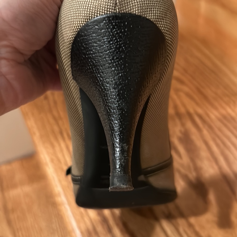 Prada shoes/ size 37/ gray/ made in Italy - Picture 9 of 9